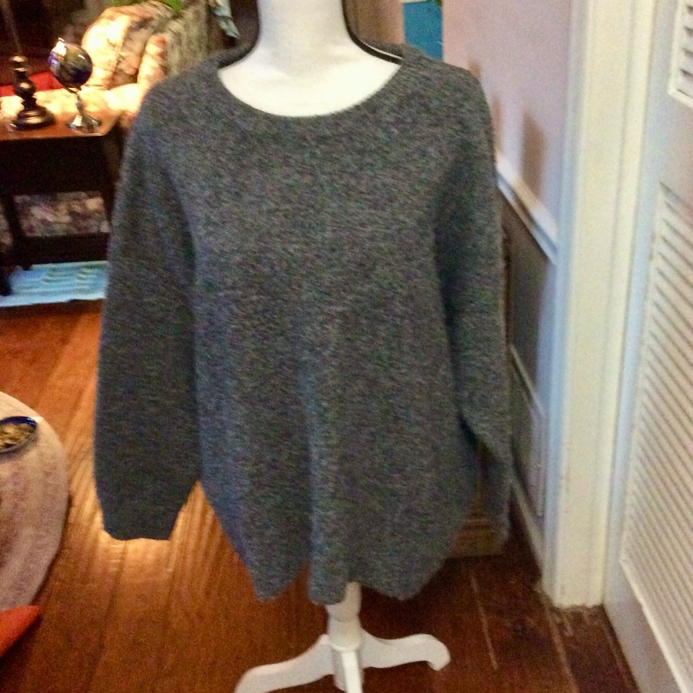 Old Navy Women's Charcoal Crew Neck Sweater FREE SHIPPING